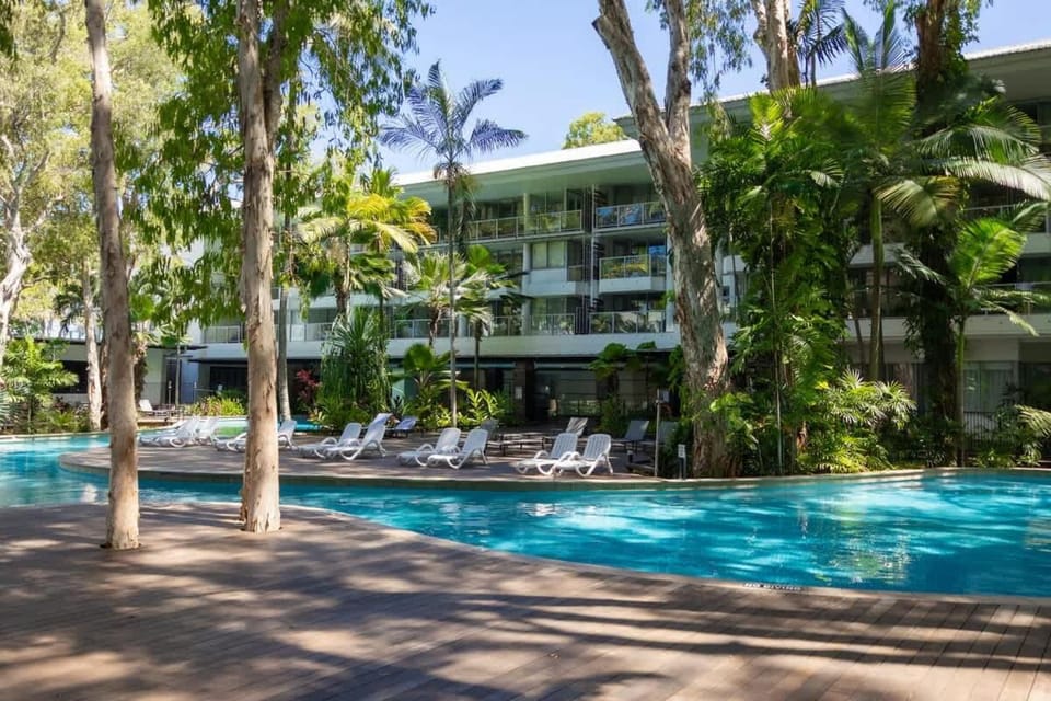 Property building, Swimming pool