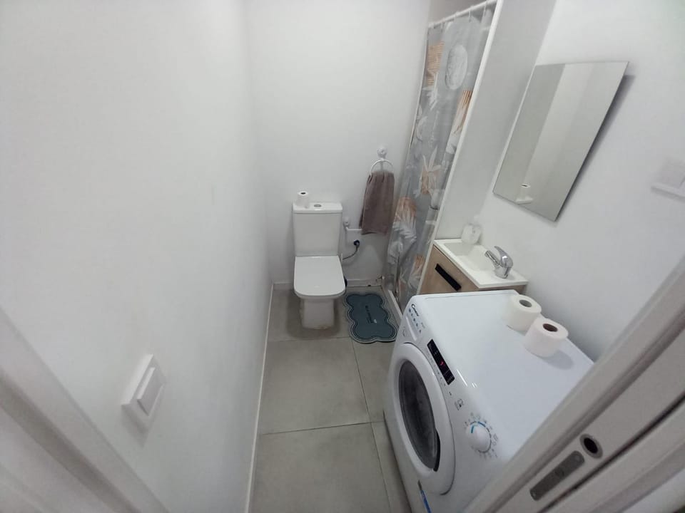 Apartamento n3, a 10 min del aeropuerto Apartment in Madrid