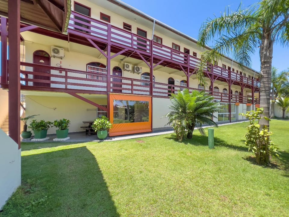 #01-Z - (Refúgio e Mar) Hospedagem em Canto Grande, Bombinhas House in Bombinhas