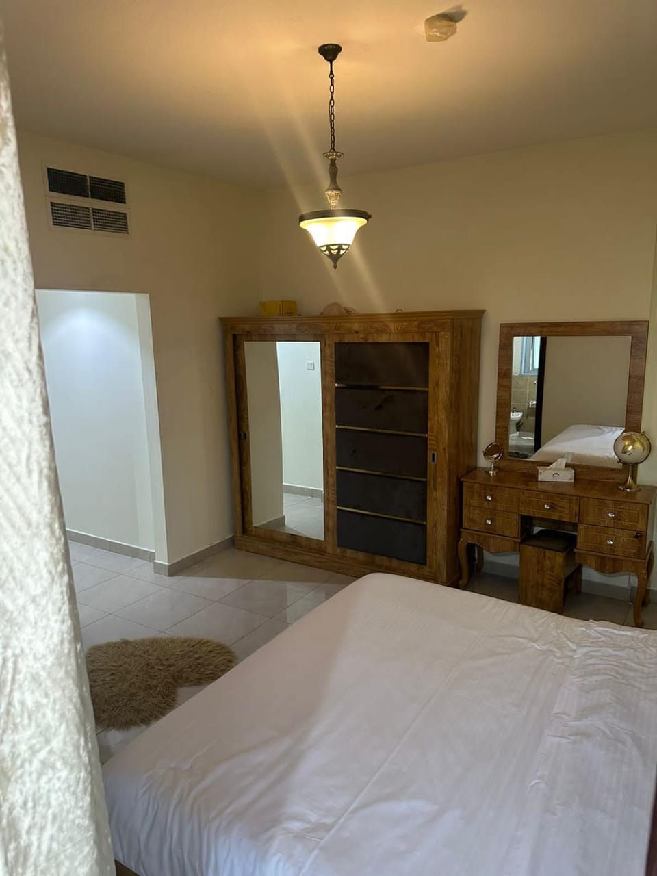 Spacious 3BR PLUS MAID ROOM Apartment in Al Sharjah