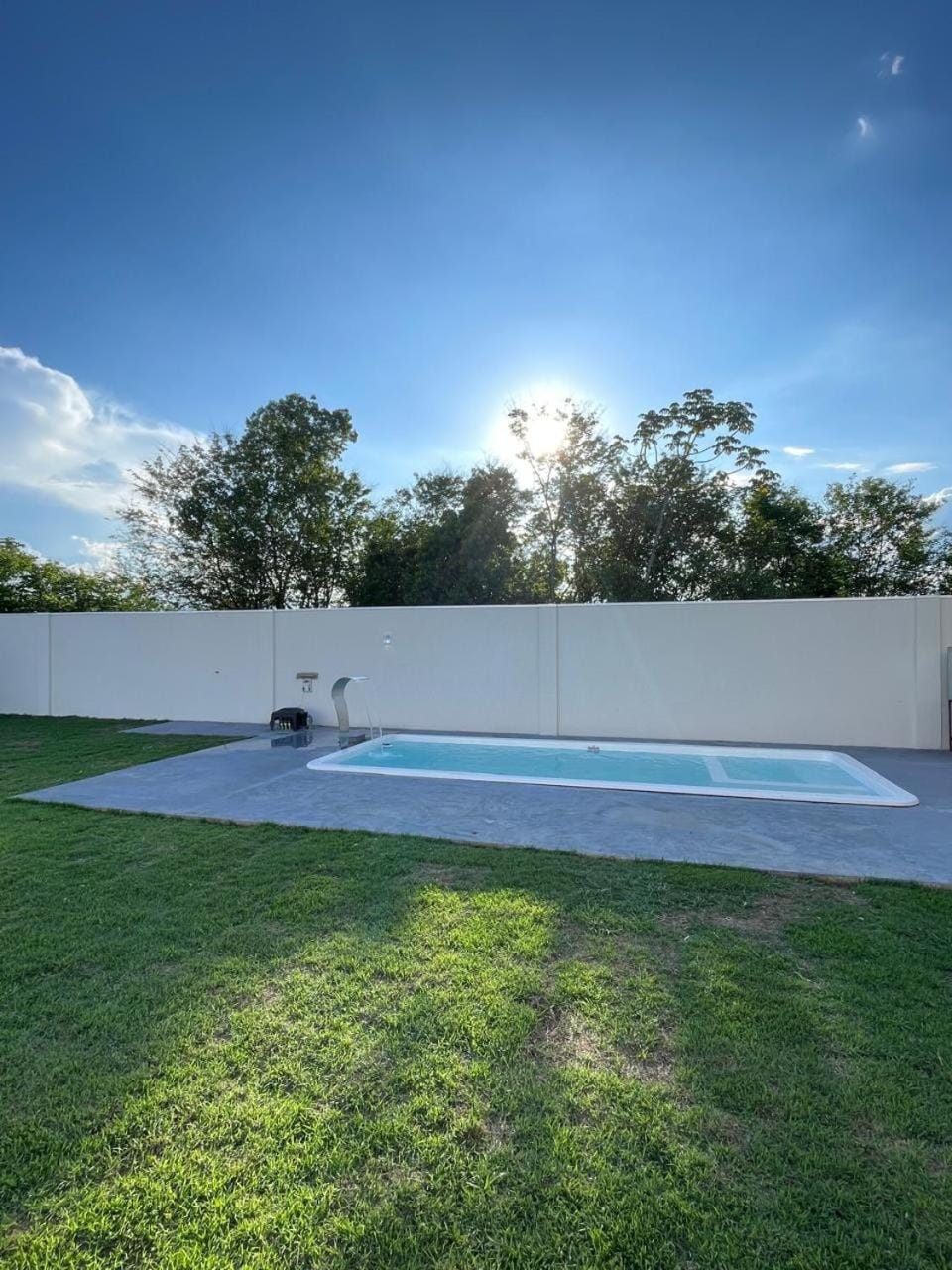 Day, Natural landscape, Garden, Garden view, Pool view, Swimming pool