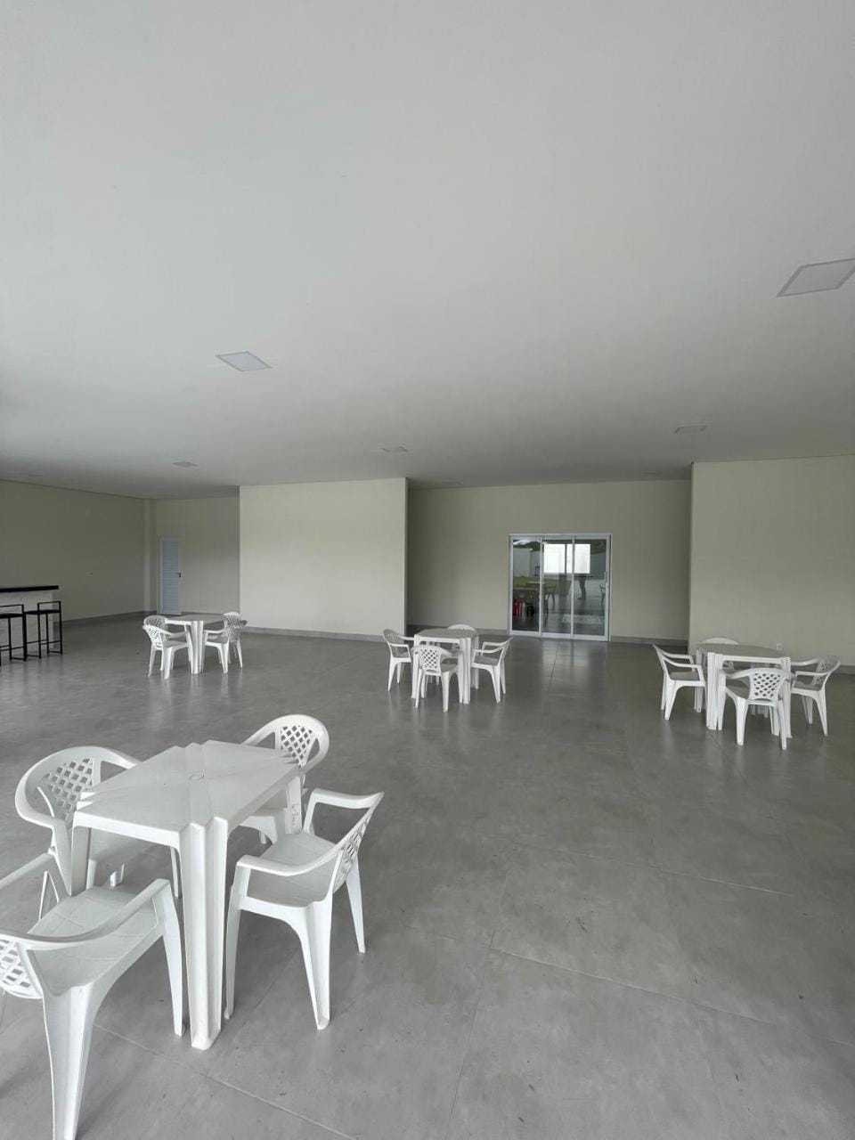 Restaurant/places to eat, Living room, Banquet/Function facilities, Seating area