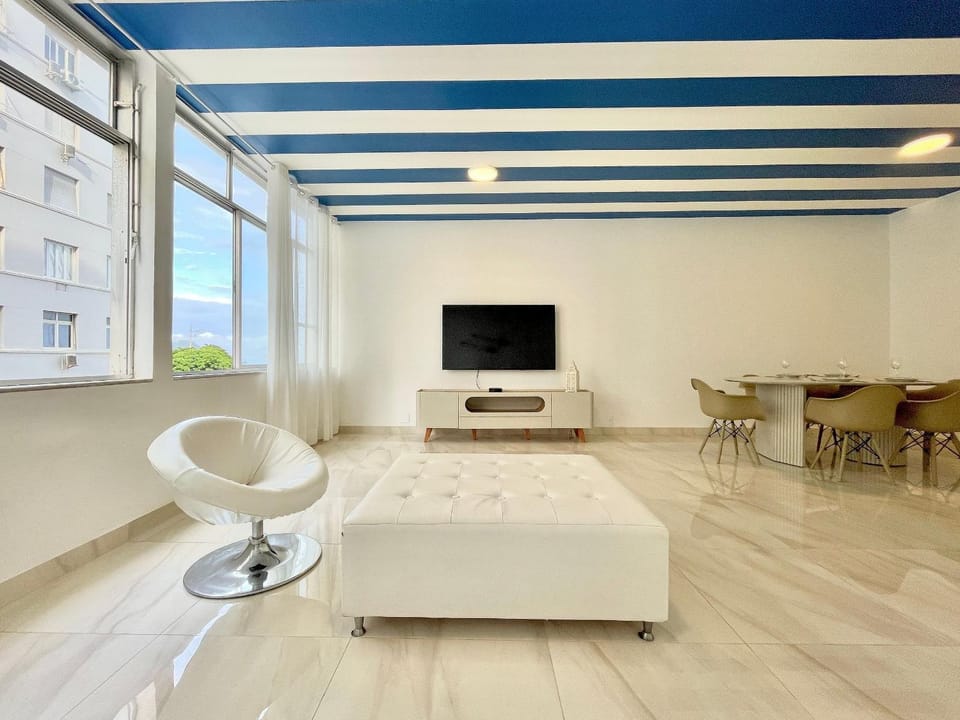 Moderno com vista para a Praia de Copacabana Apartment in Rio de Janeiro