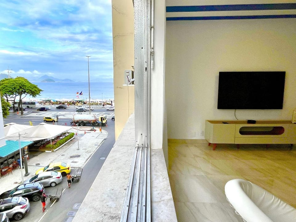 Moderno com vista para a Praia de Copacabana Apartment in Rio de Janeiro