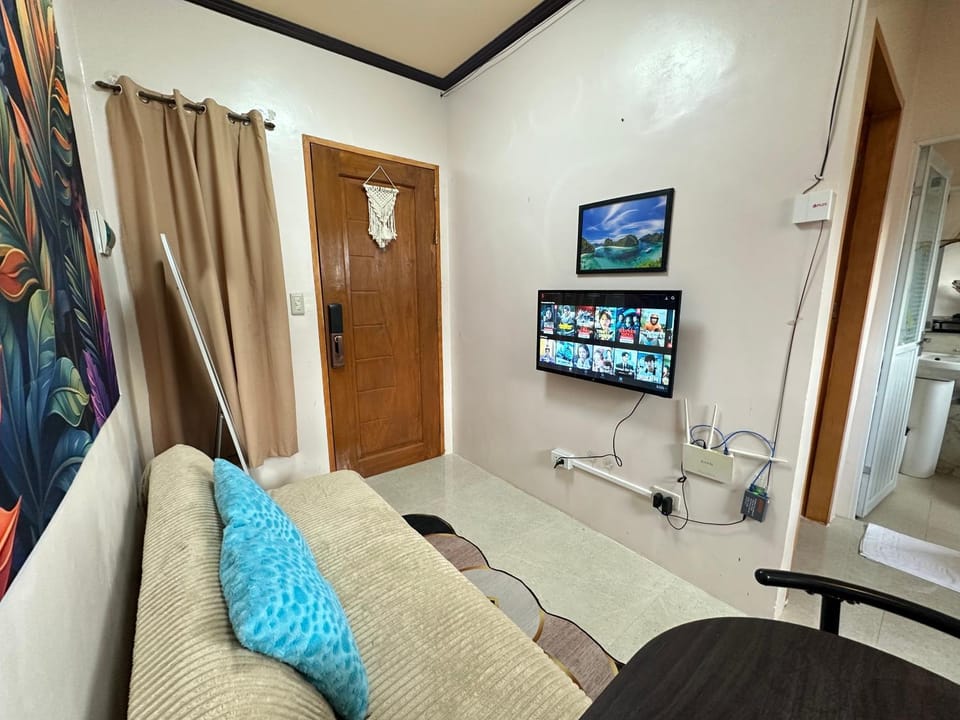 Blued Apartment Near Lio Beach or El Nido Airport Apartment in El Nido