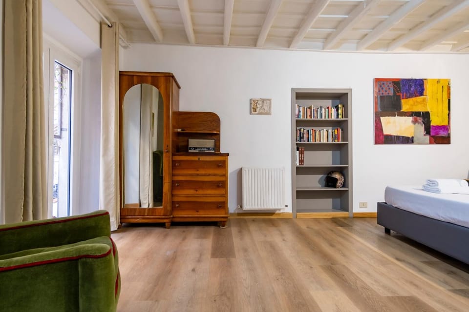 Bed, Library, TV and multimedia, Kitchen or kitchenette, Living room, Photo of the whole room, Seating area, Bedroom, hair dresser