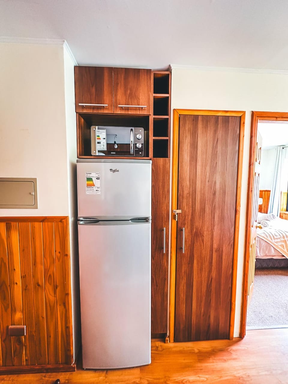 microwave, kitchen