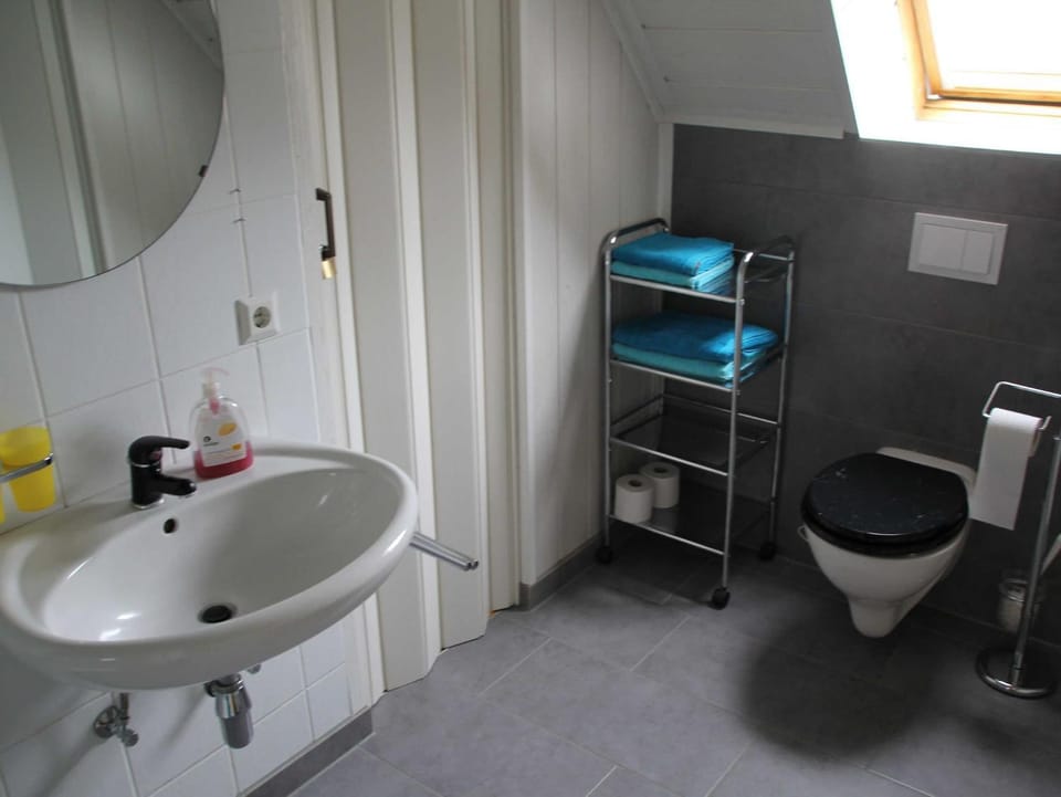 Bathroom, Living room