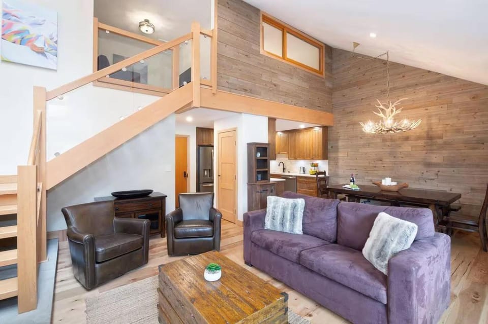 Large Village loft with Private Hot Tub and Private Sauna Apartment in Whistler