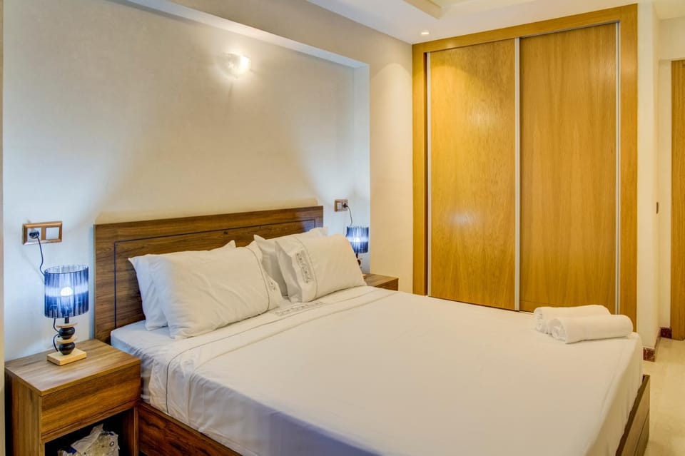 Bed, Photo of the whole room, Bedroom, wardrobe