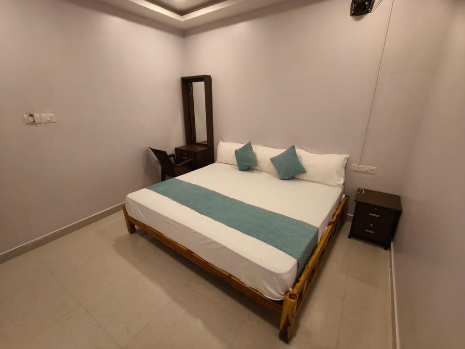 Hotel Saai Residency Hotel in Tamil Nadu
