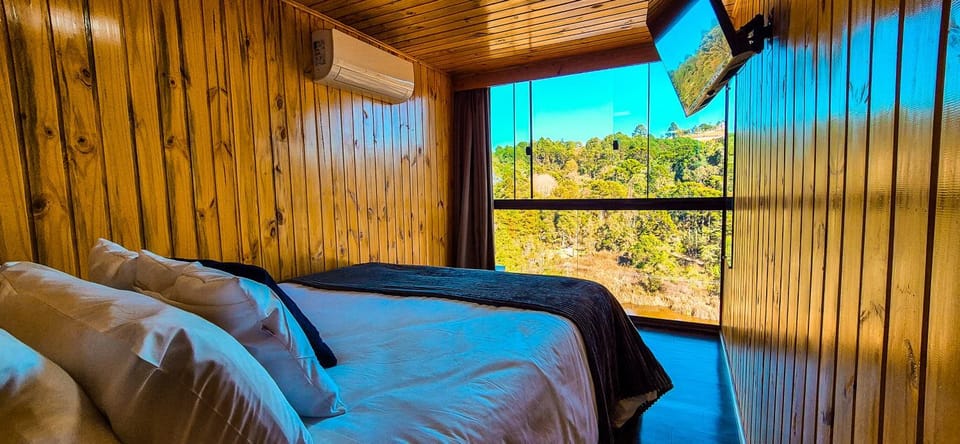 Natural landscape, Photo of the whole room, Bedroom