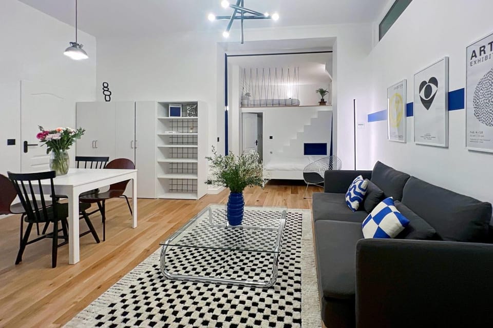 Cosy T3 in the heart of Popincourt Apartment in Paris