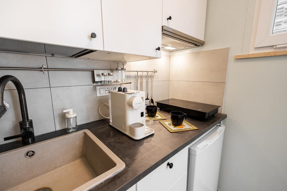 Kitchen or kitchenette, stove
