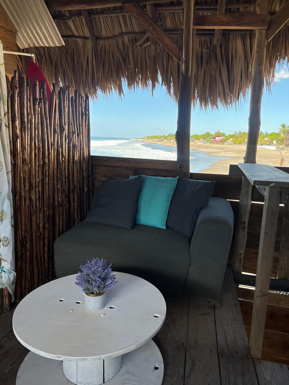 Natural landscape, View (from property/room), Balcony/Terrace, Balcony/Terrace, Living room, Seating area, Dining area, Beach, Sea view