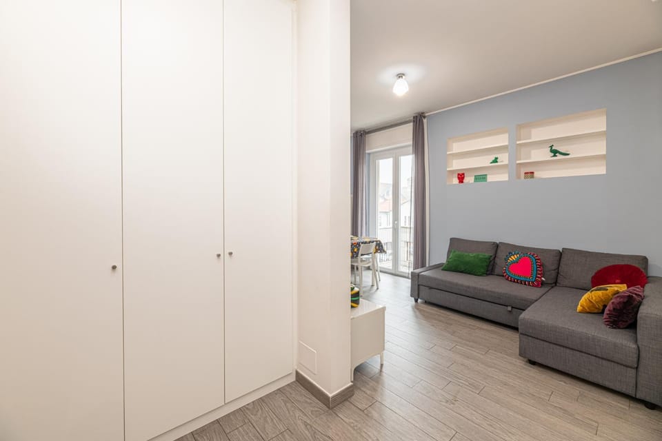 Nuovo, con AC e tram diretto per il Duomo Apartment in Milan