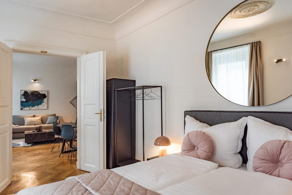 Luxury Design Apartments in City Center Apartment in Graz