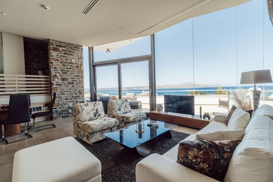 View (from property/room), Living room, Sea view
