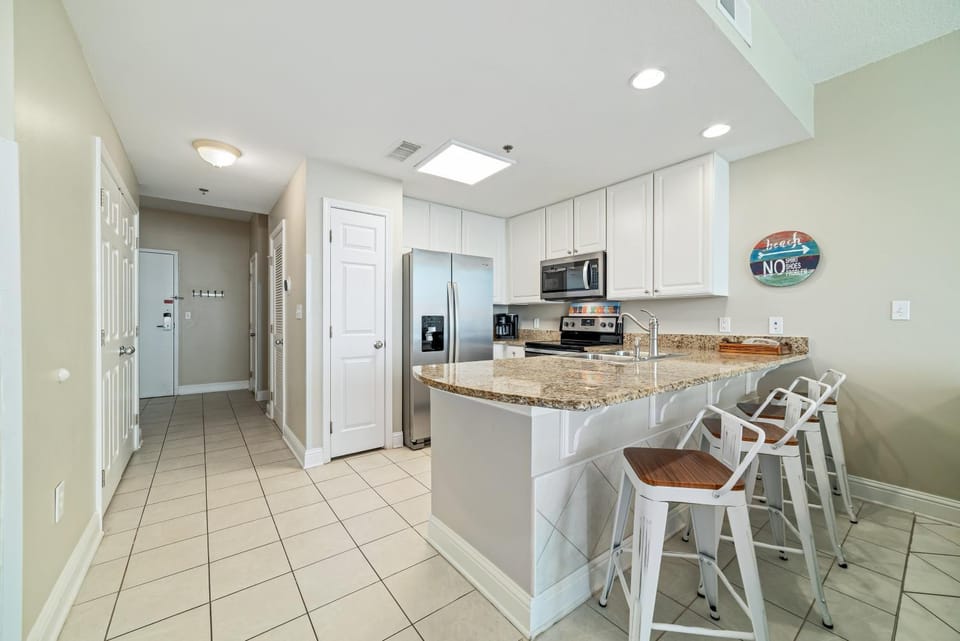 Lighthouse Unit 1210 House in Gulf Shores