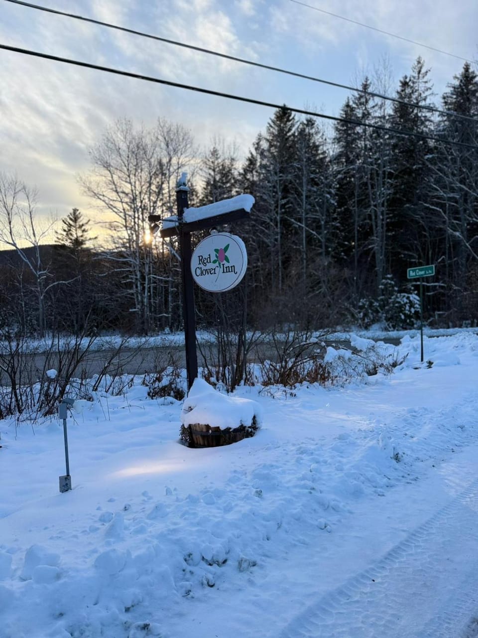 Property logo or sign, Winter