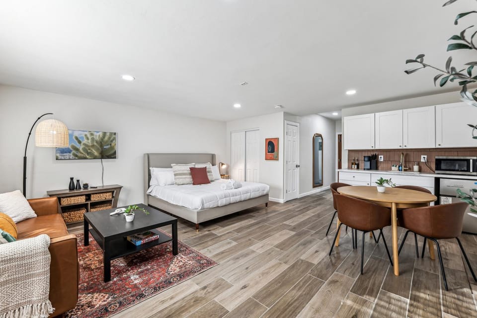 Phoenix Mountain Retreat Apartment in Phoenix