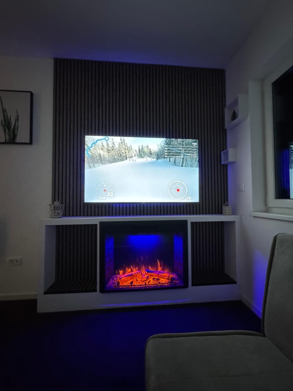 Communal lounge/ TV room, TV and multimedia, Evening entertainment