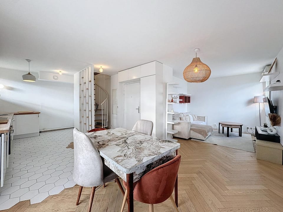 Apt 6p-Standing RER Paris 15 min Apartment in Saint-Maur-des-Fossés