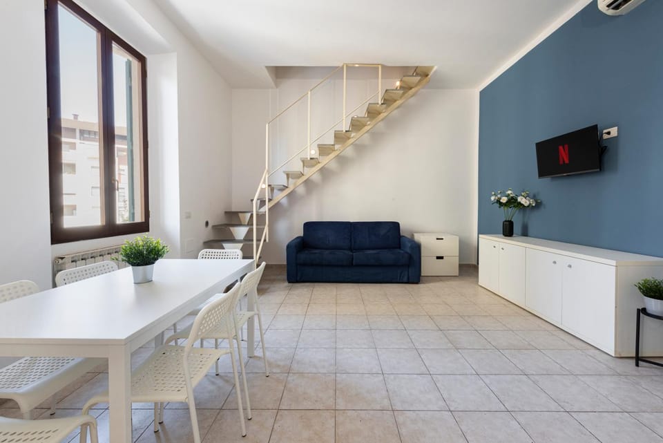 The Luxor Suites - Corsica Apartment in Florence