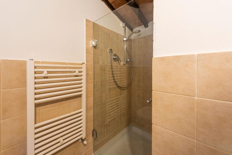 The Luxor Suites - Corsica Apartment in Florence