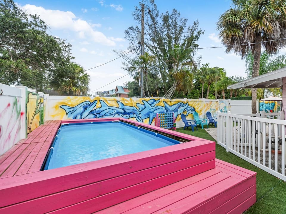 Pool view, Swimming pool