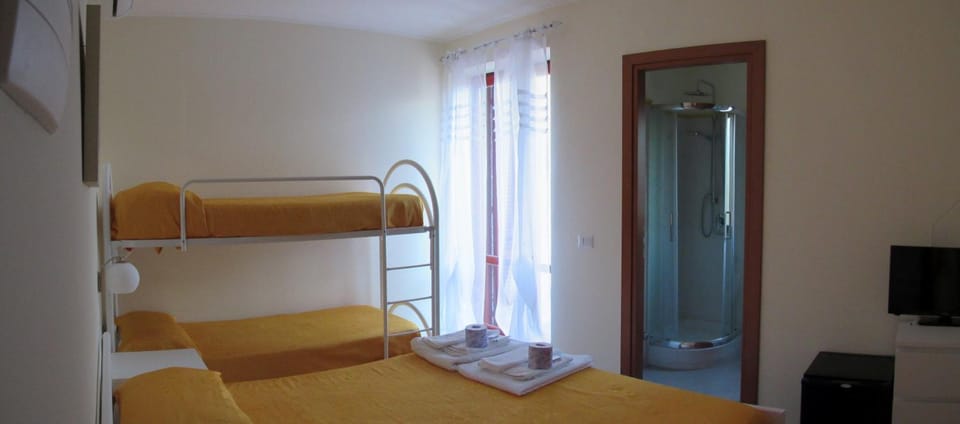 Photo of the whole room, bunk bed