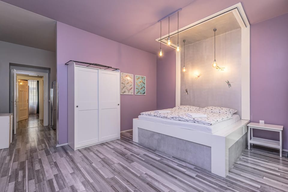 Bed, Bedroom, wardrobe