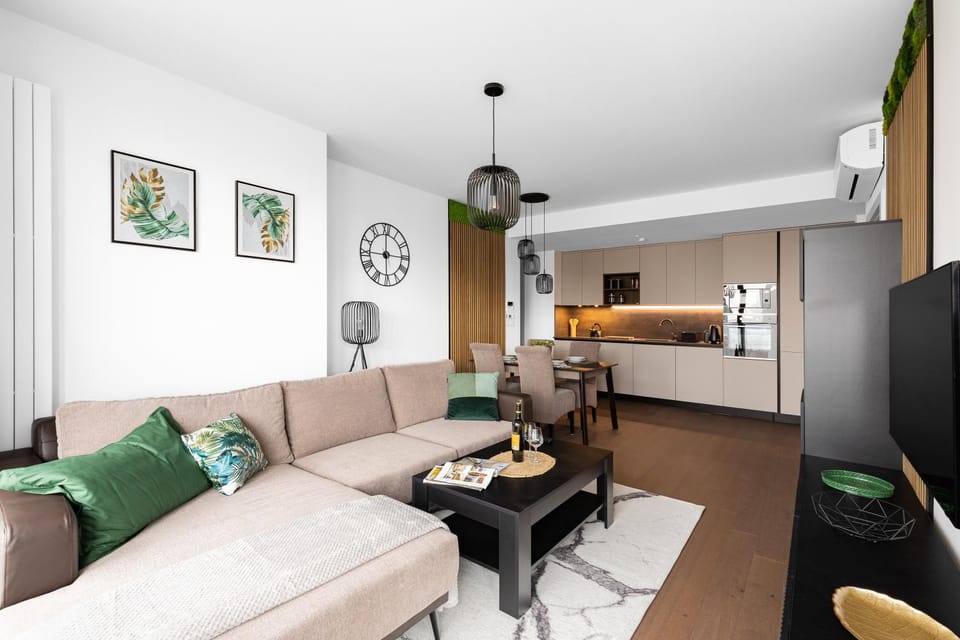Kitchen or kitchenette, Living room, Seating area