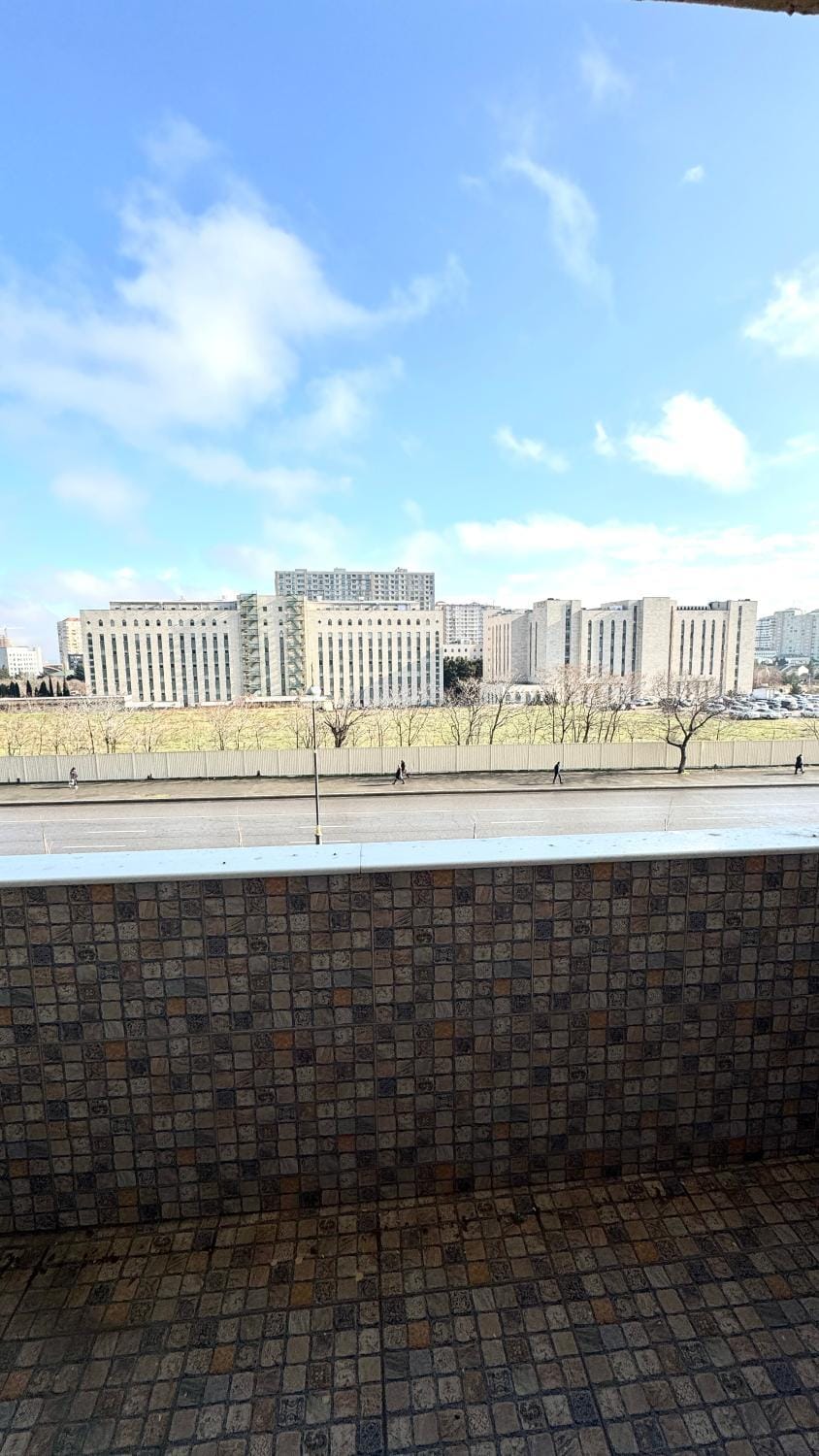 View (from property/room), City view