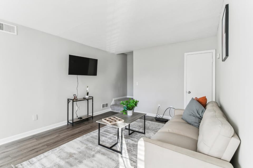 Barcelo at East Cobb 2 Bed 15 Bath Furnished Apartment in Marietta