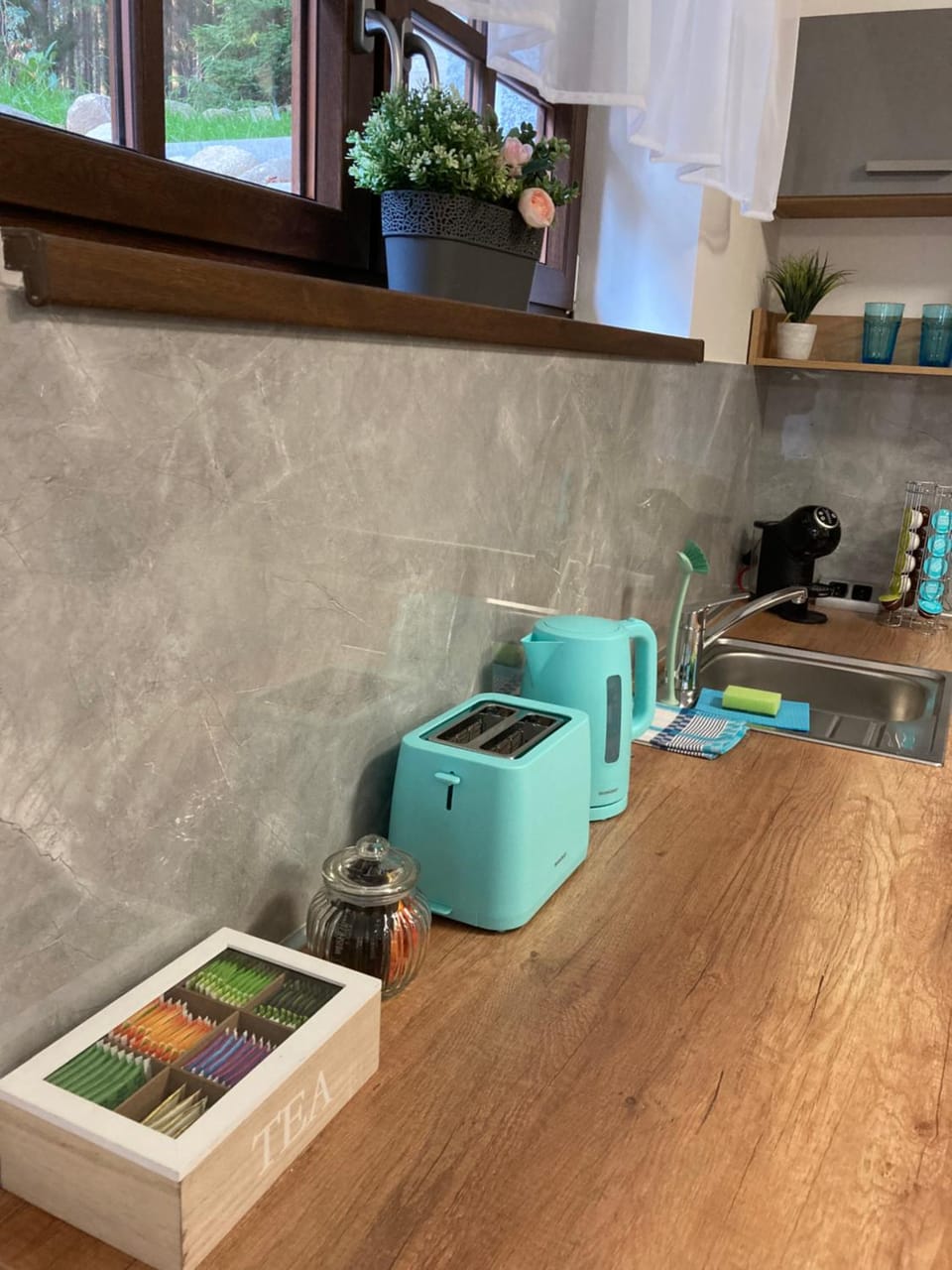 Coffee/tea facilities