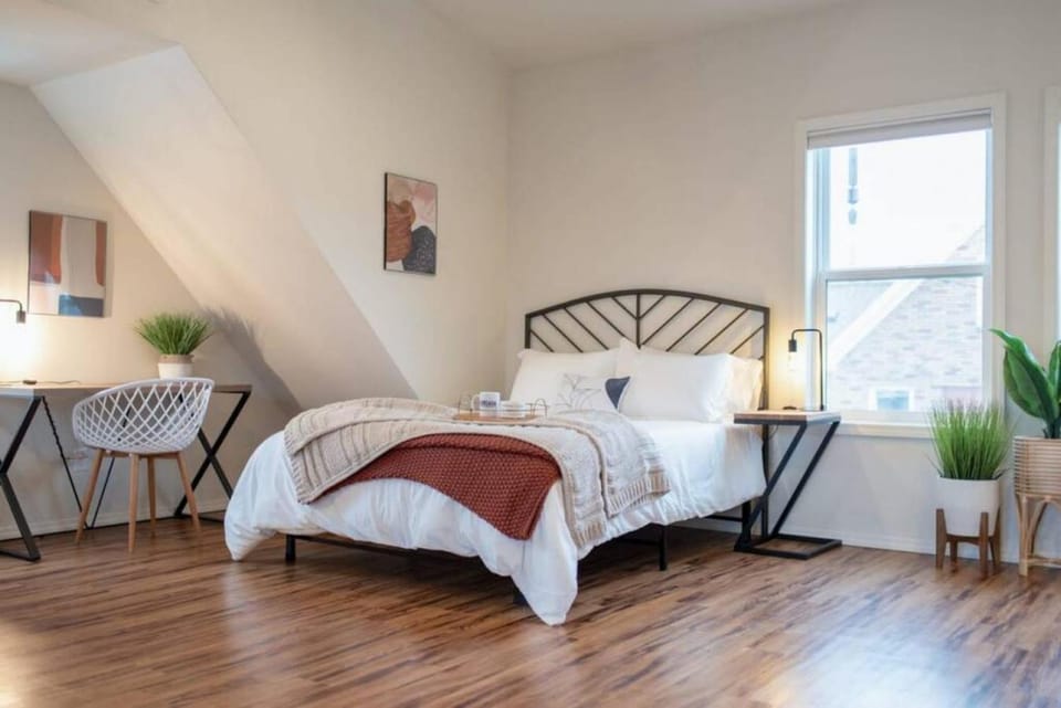 U-District Loft near GU w Self Check-in and Wifi Apartment in Spokane