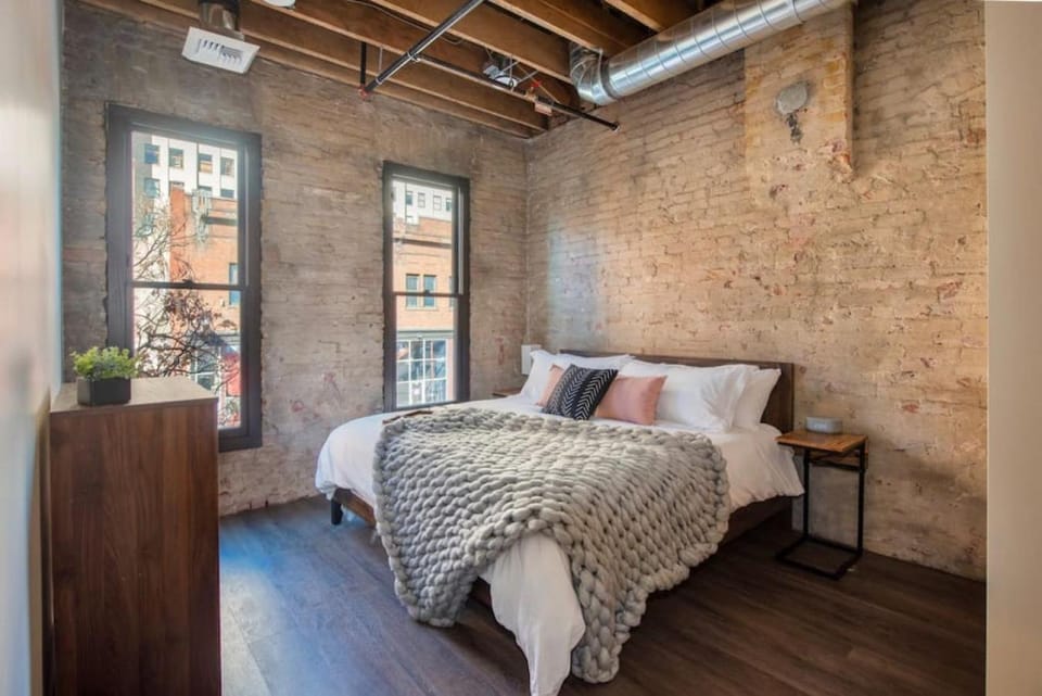 Urban Modern Living PERFECT for long term stays Apartment in Spokane