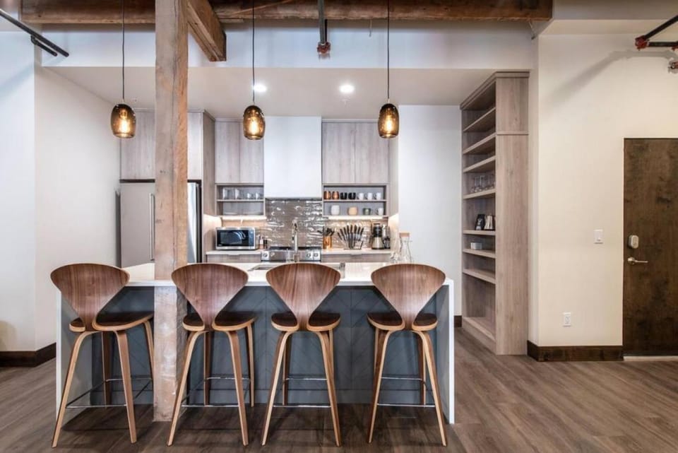 Urban Modern Living PERFECT for long term stays Apartment in Spokane