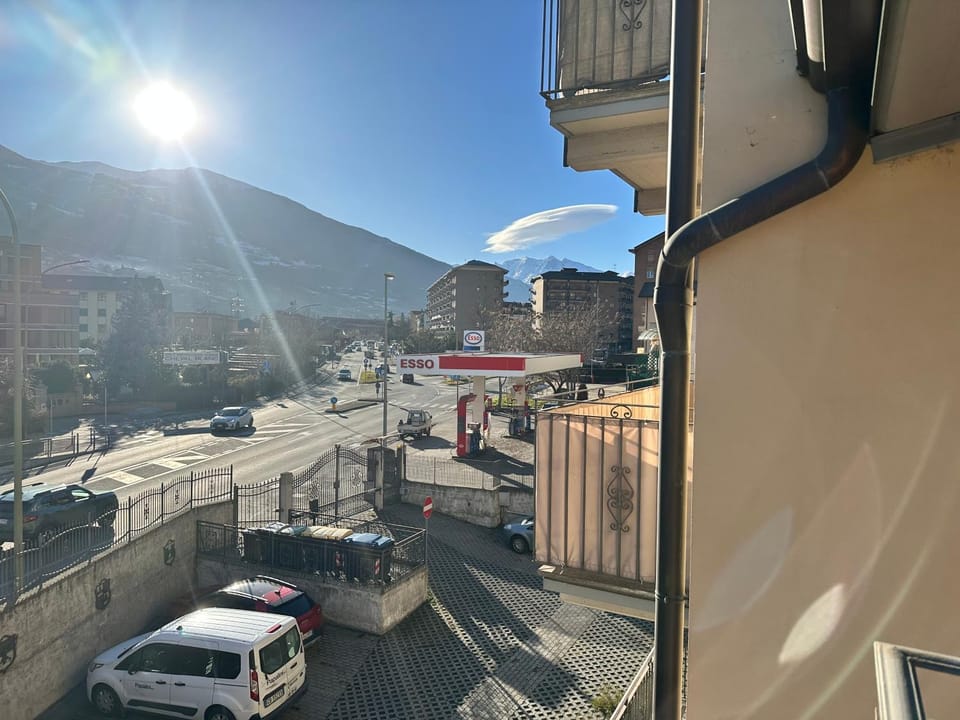 Alvina's House Apartment in Aosta