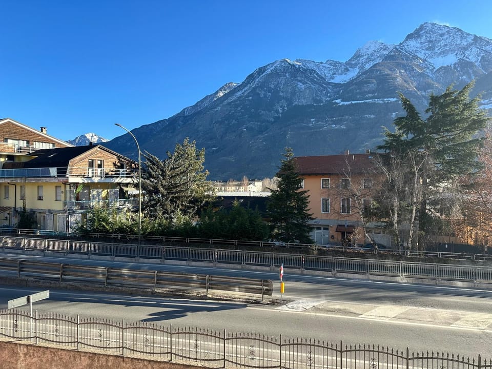 Alvina's House Apartment in Aosta