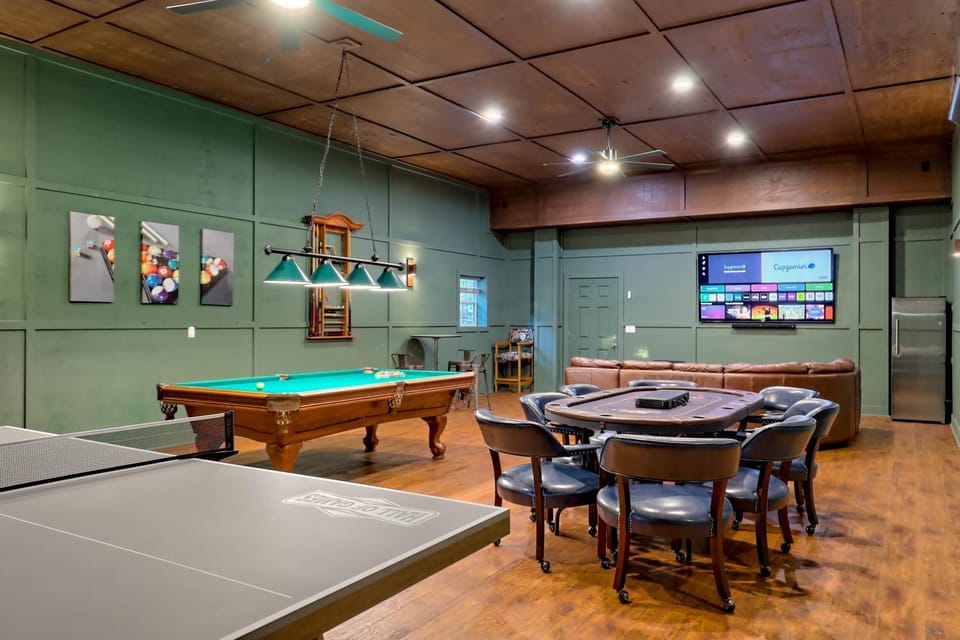 Communal lounge/ TV room, Billiard, Game Room, Evening entertainment