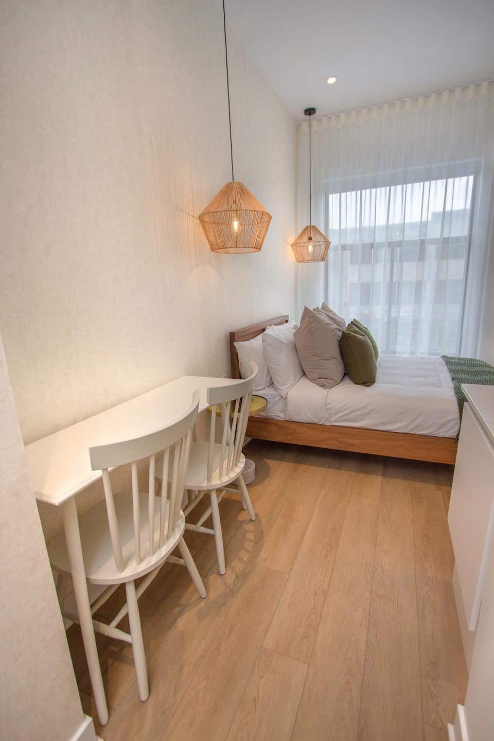 Seating area, Dining area, Bedroom