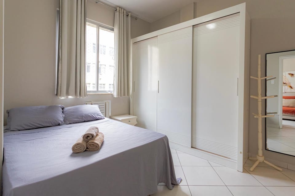 Bedroom, wardrobe
