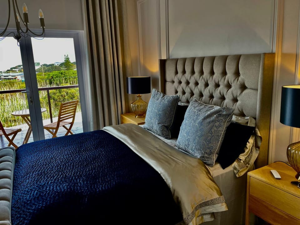 Whale Coast Luxury House in Western Cape