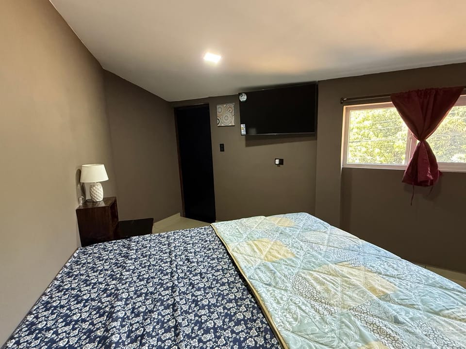 Mini Room El Mangal B&B Vacation rental in San Salvador Department, El Salvador