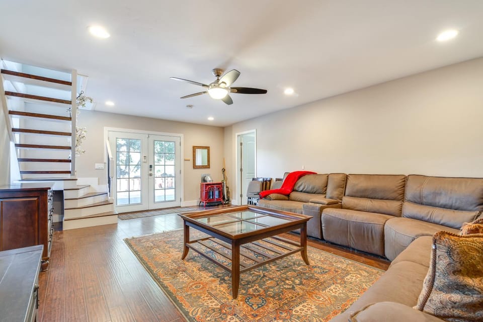 Near Hiking and Golf Cozy Cottage in Morgan Hill! House in San Jose