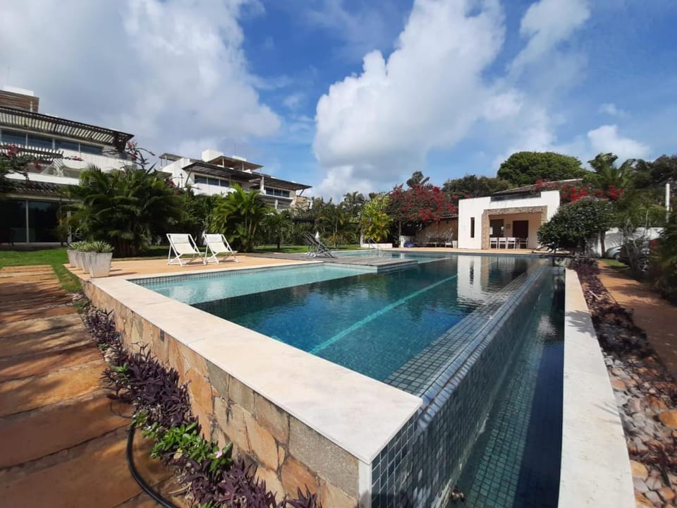 Property building, Swimming pool