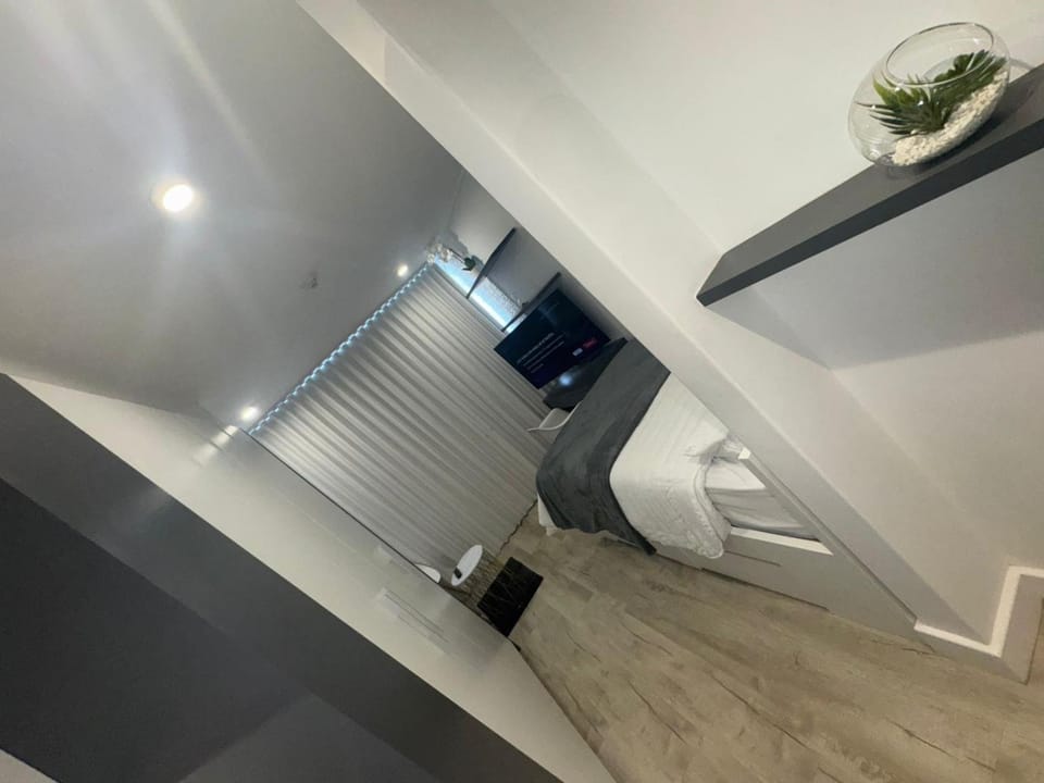 TV and multimedia, Kitchen or kitchenette, minibar