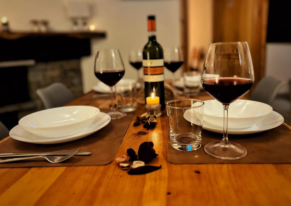 Food and drinks, Dining area